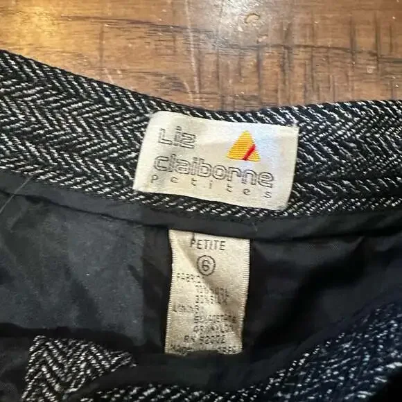 Liz Claiborne Emma Black Metallic Weave Ankle Pants Size 6 Midrise - Picture 3 of 6